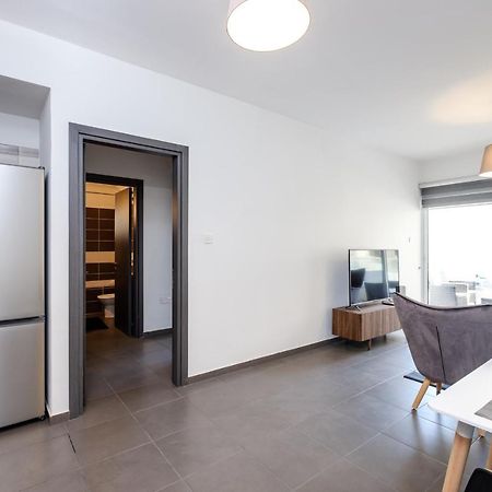 Book Me Now Central Flat Διαμέρισμα Λάρνακα Εξωτερικό φωτογραφία